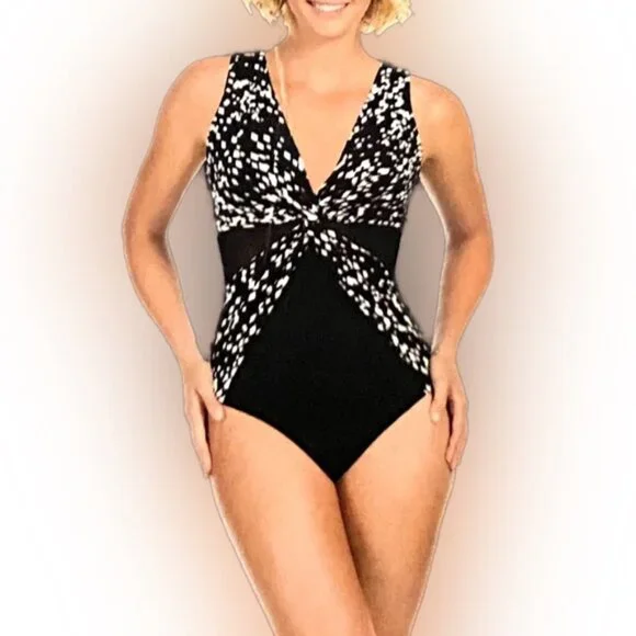 Miraclesuit Diamond Twist Front Slimming One Piece Swimsuit Black and White - Picture 1 of 6